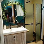 Duplex Chez Sabrina Et Julien アパート *